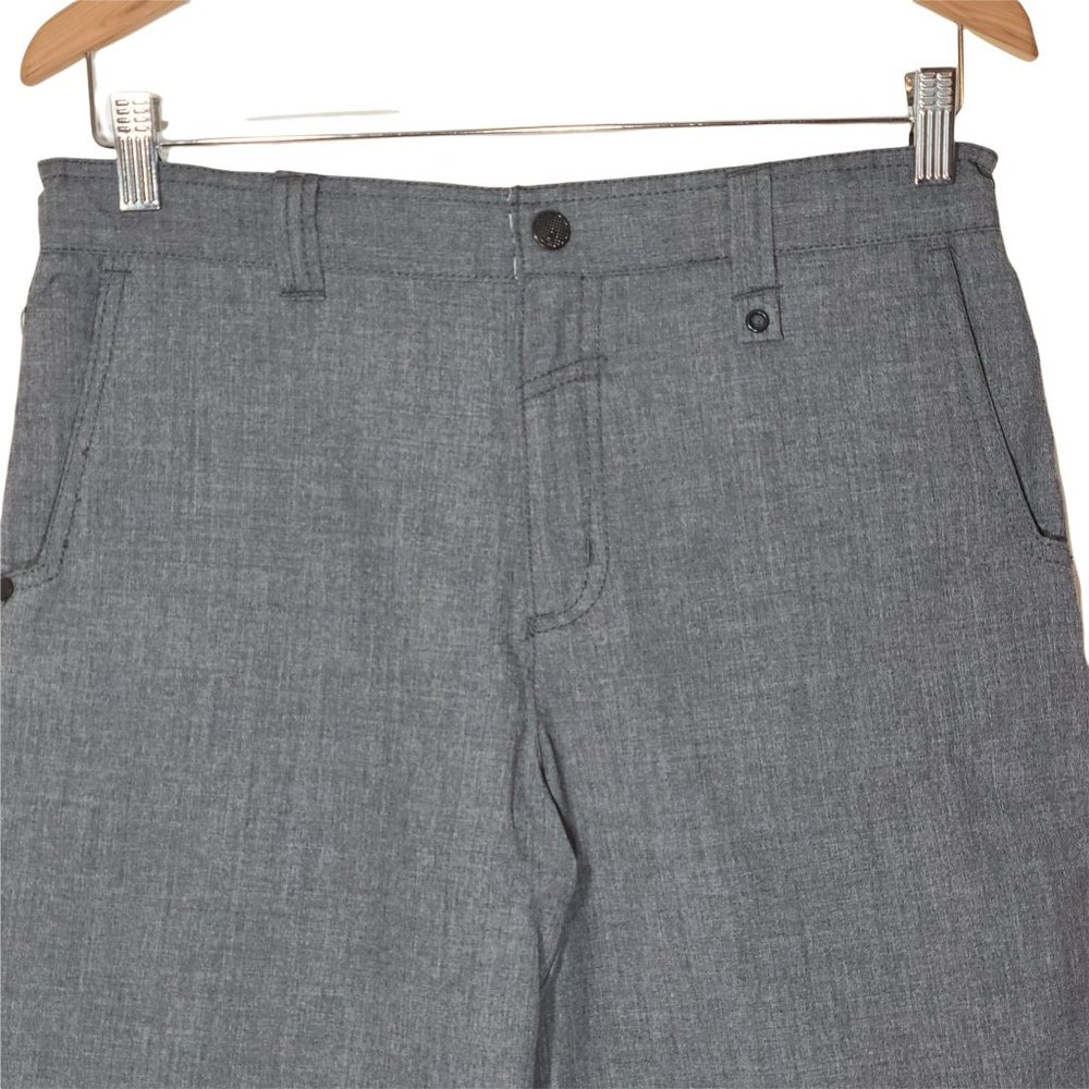 NWT Shaun White Flat Front Bermuda Short 16 Gray